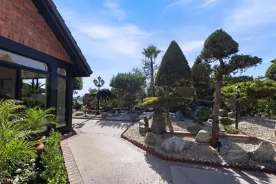 834 Moorside Drive, Glendale, CA 91207 - Photo 7