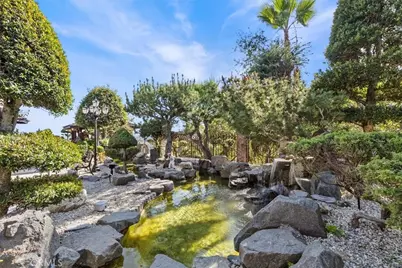 834 Moorside Drive, Glendale, CA 91207 - Photo 9