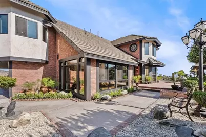 834 Moorside Drive, Glendale, CA 91207 - Photo 7