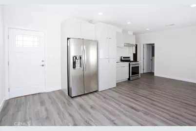 7521 /7523 Milwood, Canoga Park, CA 91303 - Photo 5
