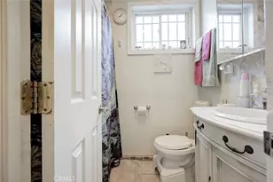 13158 Carl St, Pacoima, CA 91331 - Photo 25