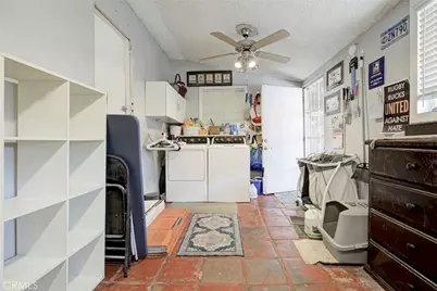 13158 Carl Street, Pacoima, CA 91331 - Photo 37