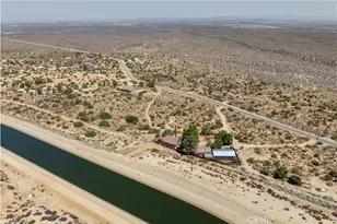 32451 Valyermo Rd, Pearblossom, CA 93553 - Photo 29