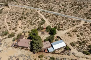 32451 Valyermo Rd, Pearblossom, CA 93553 - Photo 31
