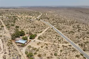 32451 Valyermo Rd, Pearblossom, CA 93553 - Photo 33