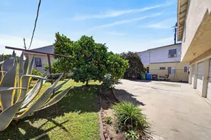 1307 N Kenmore Ave, Los Angeles, CA 90027 - Photo 13