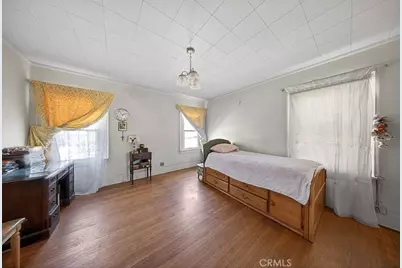 1307 N Kenmore Avenue, Los Angeles, CA 90027 - Photo 9