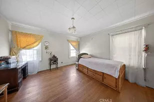 1307 N Kenmore Ave, Los Angeles, CA 90027 - Photo 9