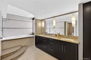 345 Pioneer Dr, Glendale, CA 91203 - Photo 17