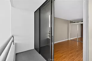 345 Pioneer Dr, Glendale, CA 91203 - Photo 23