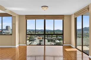 345 Pioneer Dr, Glendale, CA 91203 - Photo 9