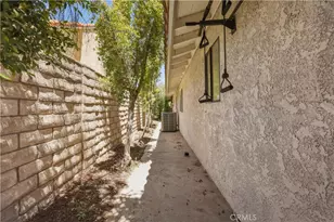 11841 Laughton Way, Porter Ranch, CA 91326 - Photo 43