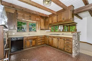 3852 Eureka Dr, Studio City, CA 91604 - Photo 13