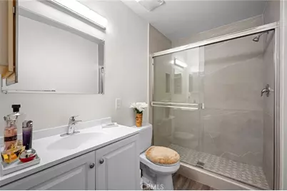 1935 Alpha #214, Glendale, CA 91208 - Photo 17