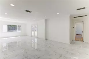8022 Longridge Ave, North Hollywood, CA 91605 - Photo 9