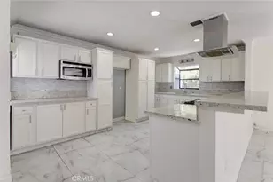 8022 Longridge Ave, North Hollywood, CA 91605 - Photo 5