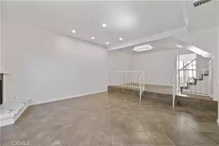 7550 Zombar, Van Nuys, CA 91406 - Photo 3