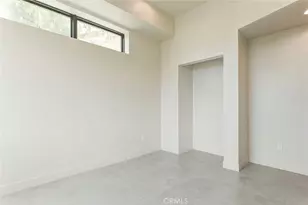 8504 Outland View, Los Angeles, CA 91352 - Photo 25