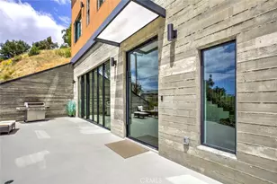 8504 Outland View, Los Angeles, CA 91352 - Photo 3