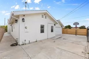 8161 Laurel Canyon, North Hollywood, CA 91605 - Photo 23