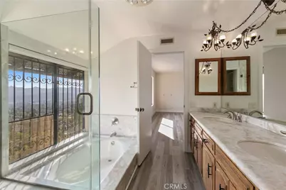 652 Robin Glen, Glendale, CA 91202 - Photo 23