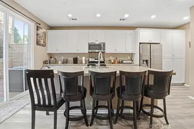 2886 Villa Catalonia Court, Corona, CA 92881 - Photo 11