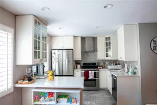 9759 Via Roma, Burbank, CA 91504 - Photo 5