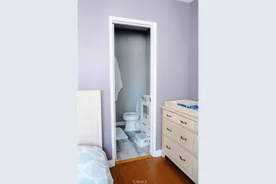9759 Via Roma, Burbank, CA 91504 - Photo 11