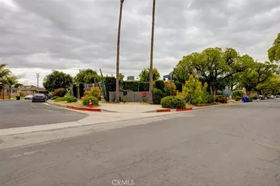 7732 Westland, North Hollywood, CA 91605 - Photo 45