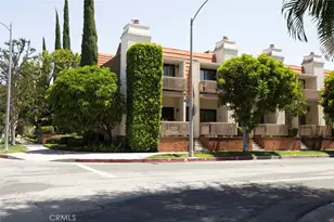 10470 Riverside, Toluca Lake, CA 91602 - Photo 33