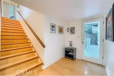 21651 Yucatan Avenue, Woodland Hills, CA 91364 - Photo 17