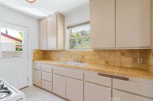 2477 Richelieu Ave, Los Angeles, CA 90032 - Photo 17