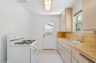 2477 Richelieu Ave, Los Angeles, CA 90032 - Photo 19