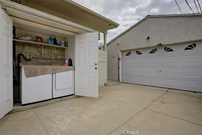 1334 Alameda, Glendale, CA 91201 - Photo 21