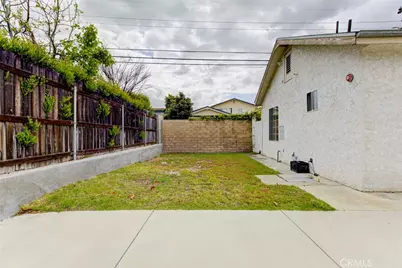1334 Alameda, Glendale, CA 91201 - Photo 23
