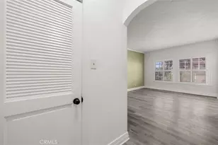 2121 James M Wood Blvd, Los Angeles, CA 90006 - Photo 9