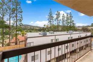 1745 Holly, Glendale, CA 91206 - Photo 33