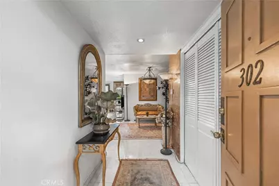 1745 Holly #302, Glendale, CA 91206 - Photo 5
