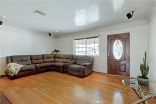 7920 Riverton Ave, Los Angeles, CA 91352 - Photo 9