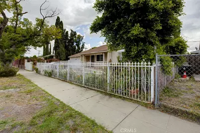 7920 Riverton Avenue, Los Angeles, CA 91352 - Photo 5
