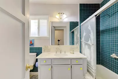 7920 Riverton Avenue, Los Angeles, CA 91352 - Photo 21