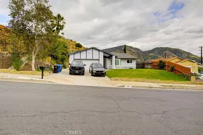 13808 Shablow Avenue, Sylmar, CA 91342 - Photo 3