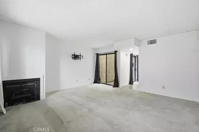 44200 Kingtree #16, Lancaster, CA 93534 - Photo 5