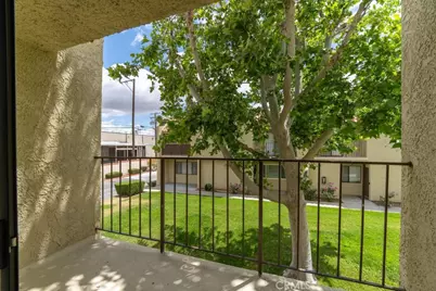 44200 Kingtree #16, Lancaster, CA 93534 - Photo 19