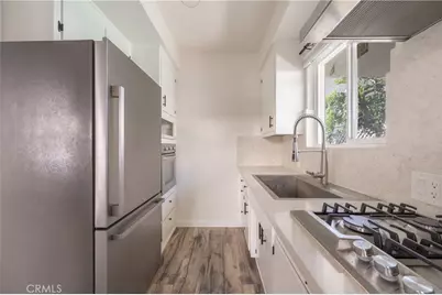 4579 Ambrose Avenue #4, Los Angeles, CA 90027 - Photo 9