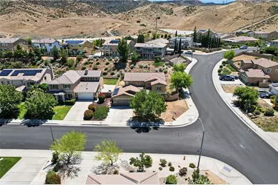 2400 Allysum, Palmdale, CA 93551 - Photo 7