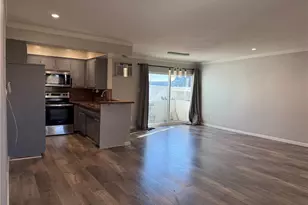 10749 New Haven St, Los Angeles, CA 91352 - Photo 3