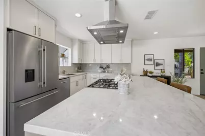 6845 Aura Avenue, Reseda, CA 91335 - Photo 13
