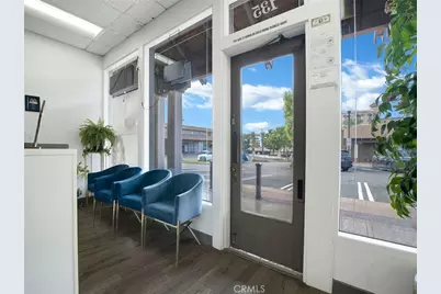 135 W California Boulevard, Pasadena, CA 91105 - Photo 5
