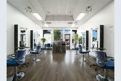 135 W California Boulevard, Pasadena, CA 91105 - Photo 9
